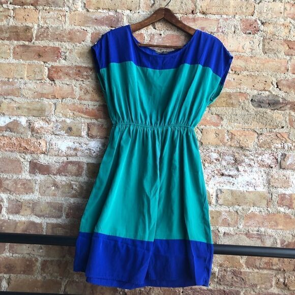 SOPRANO Colorblock Dress - Picture 1 of 4